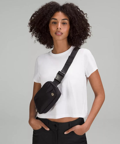 Lululemon everywhere belt bag
